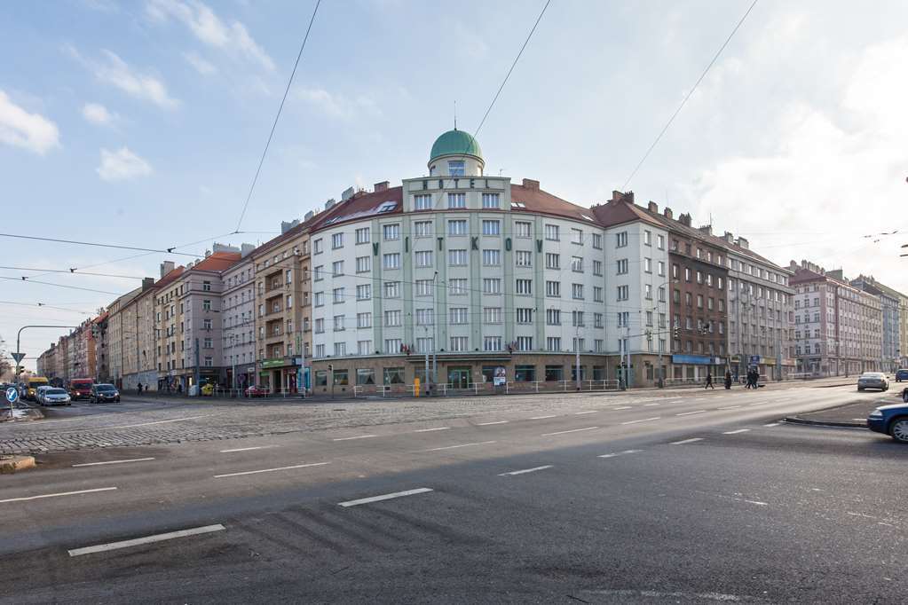 Hotel Vitkov ปราก ภายนอก รูปภาพ